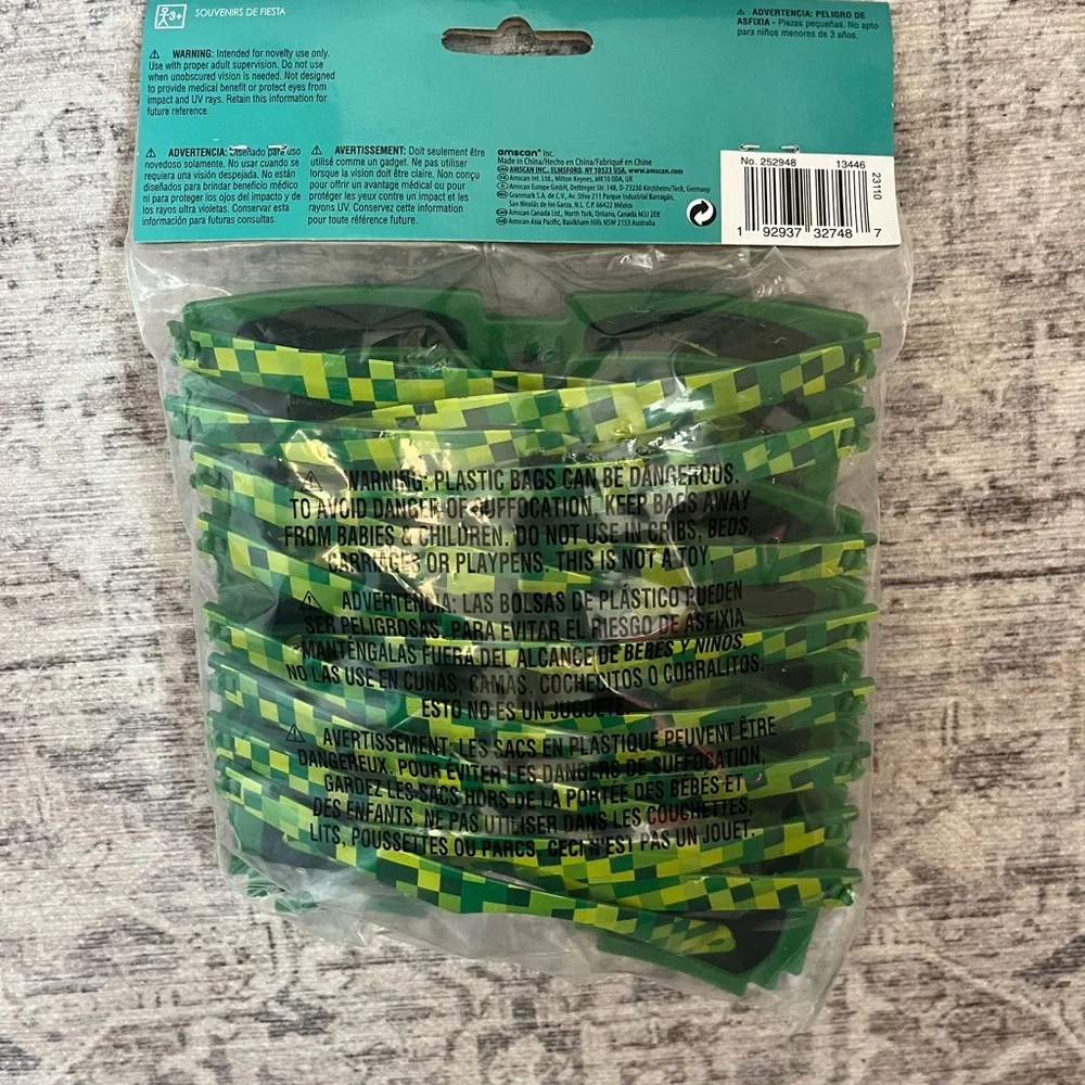 NWT Minecraft SunGlasses Multipack - Kids - OS